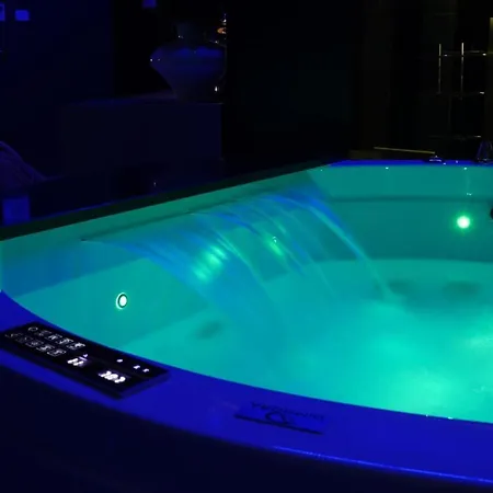 Angioino&spa Neapel