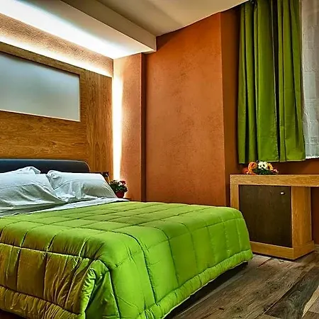 Hotell Angioino & Spa 3*