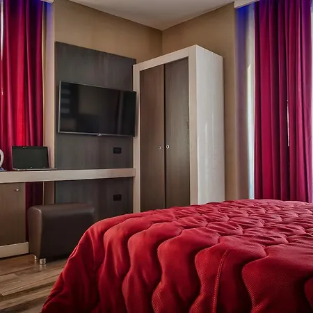 Hotel Angioino&spa 3*