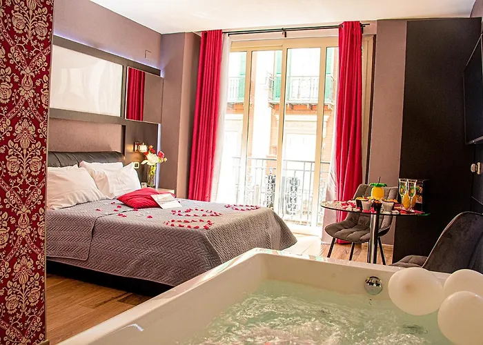 Hotel Angioino &
