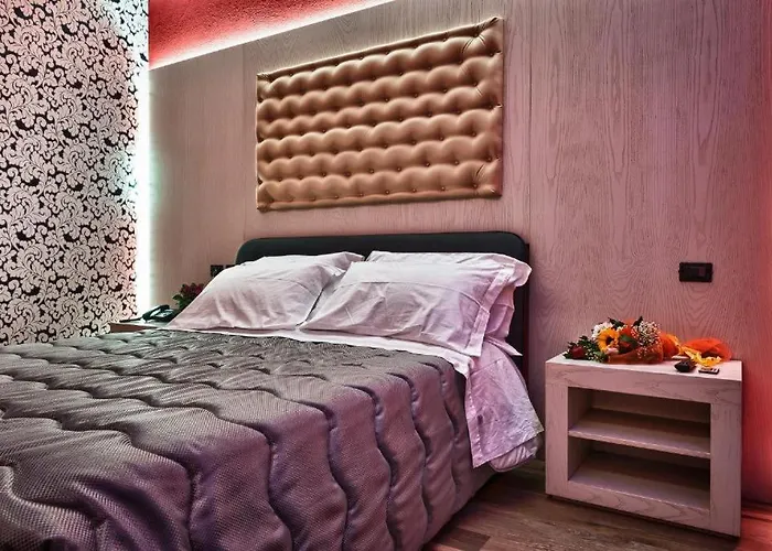 Angioino & Szálloda