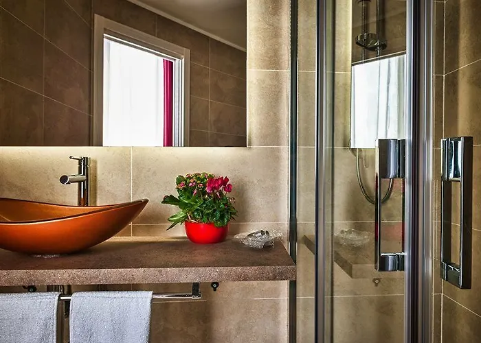 Angioino & 3* Neapol